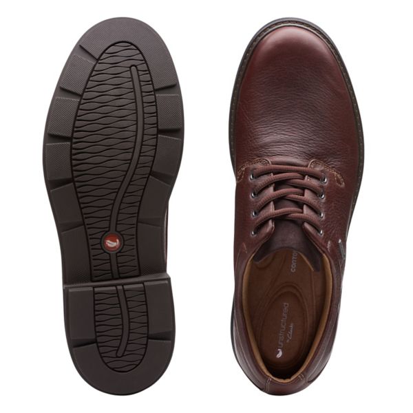 Clarks Mens Un Tread Lo GORE-TEX Wide Fit Shoes Dark Brown | CA-8653041